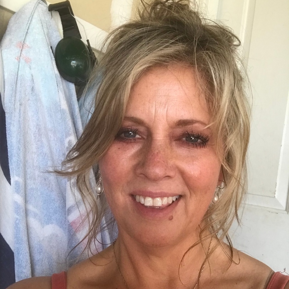 Meet your Posher, Colleen - Picture 2 of 7